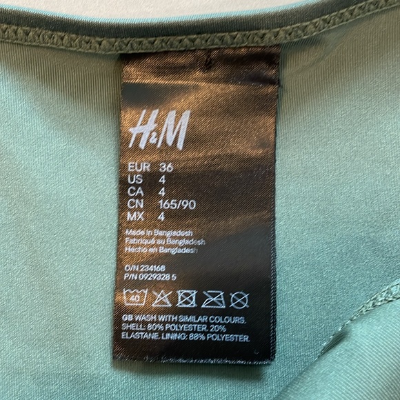 H&M Green Shiny Swimsuit - Picture 4 of 4